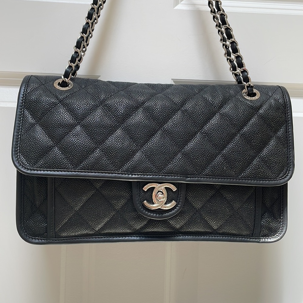 CHANEL Caviar Quilted French Riviera Flap bag - Picture 3 of 12